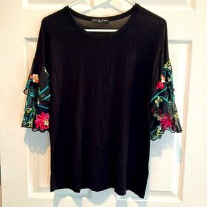 Kim & Cami Black Blouse with Floral Sleeves - Size M